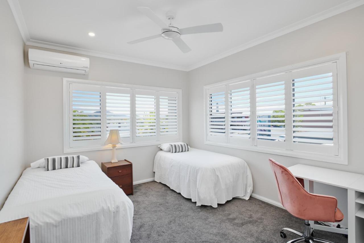 Wingham Motel Bagian luar foto